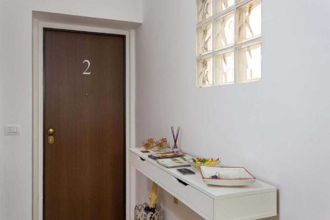 Centre Apartment Grotte Bianche 2 CTA Exterior photo